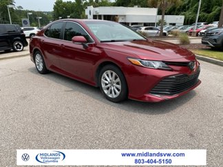 Used 2018 Toyota Camry L image 1