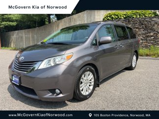 Used 2014 Toyota Sienna Limited image 1
