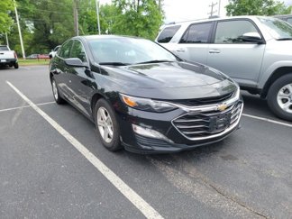 Used 2023 Chevrolet Malibu LT image 1