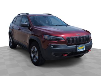 Used 2019 Jeep Cherokee Trailhawk image 1