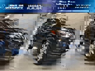 Used 2019 Nissan Rogue SV image 1