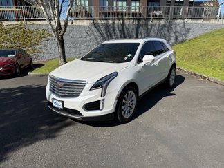 Used 2018 Cadillac XT5 Platinum w/ Driver Assist Package image 1