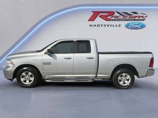 Used 2016 RAM 1500 Classic SLT image 1