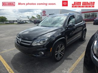 Used 2017 Volkswagen Tiguan SEL image 1