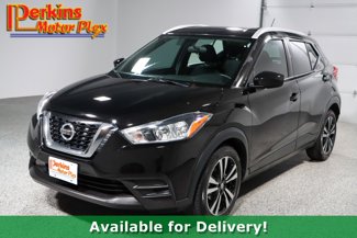 Used 2019 Nissan Kicks SV image 1