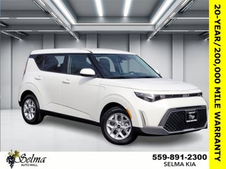 New 2025 Kia Soul LX image 1