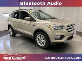 Used 2018 Ford Escape SE image 1