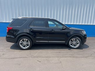 Used 2019 Ford Explorer XLT w/ Equipment Group 202A image 1