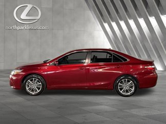 Used 2015 Toyota Camry SE image 1