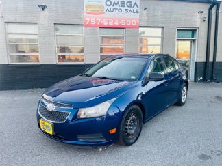 Used 2013 Chevrolet Cruze LS image 1