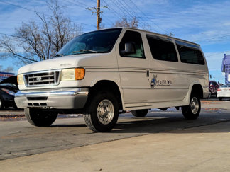 Used 2005 Ford E-350 and Econoline 350 Chateau image 1