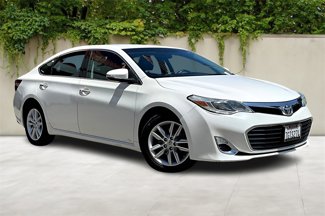 Used 2014 Toyota Avalon XLE image 1