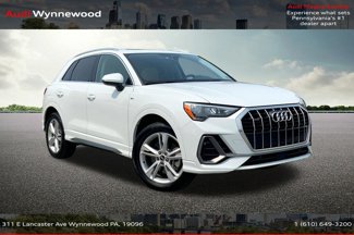 Used 2022 Audi Q3 2.0T Premium w/ Convenience Package image 1