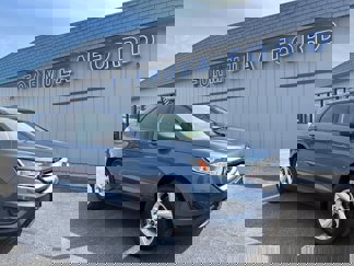 Used 2018 Ford Edge SE image 1