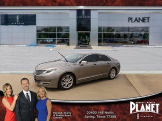Used 2016 Lincoln MKZ image 1
