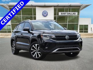 Certified 2022 Volkswagen Taos SE image 1