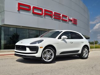 New 2026 Porsche Macan image 1