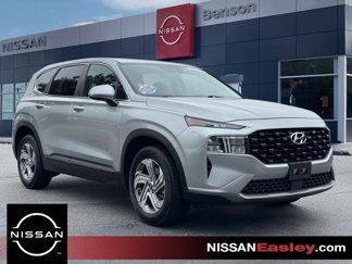 Used 2023 Hyundai Santa Fe SE image 1
