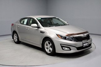Used 2015 Kia Optima LX image 1