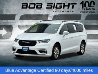 Used 2022 Chrysler Pacifica Touring-L image 1