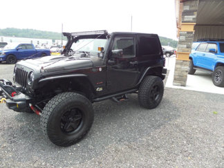 Used 2014 Jeep Wrangler Sahara image 1