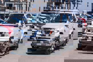 Used 2019 Nissan Frontier SL image 1