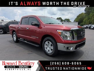 Used 2018 Nissan Titan SV w/ SV Convenience Package image 1