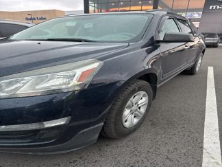 Used 2017 Chevrolet Traverse LS image 1