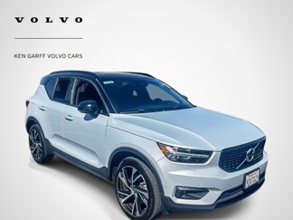 Used 2022 Volvo XC40 T5 R-Design w/ Advanced Package image 1