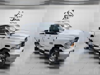 Used 2016 RAM 1500 Classic SLT image 1