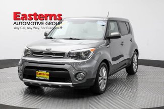 Used 2018 Kia Soul + image 1