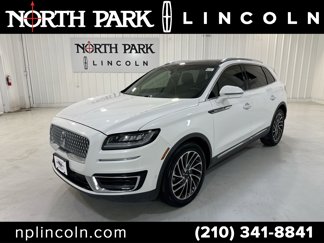 Used 2020 Lincoln Nautilus Reserve image 1