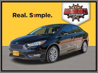 Used 2017 Ford Focus Titanium image 1