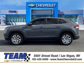 Used 2020 Volkswagen Atlas Cross Sport SE w/ Towing Package image 1