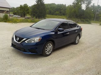 Used 2019 Nissan Sentra SV image 1
