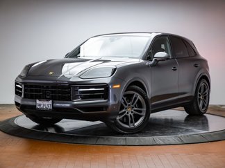 Used 2024 Porsche Cayenne image 1
