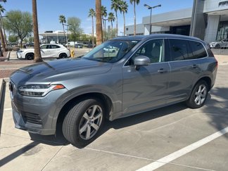 Used 2020 Volvo XC90 T6 Momentum image 1