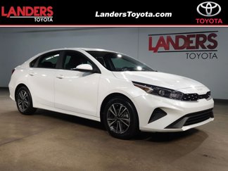 Used 2024 Kia Forte LXS image 1
