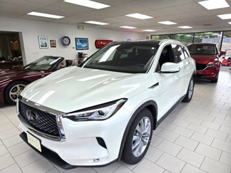 Used 2021 INFINITI QX50 Luxe w/ Cargo Package image 1