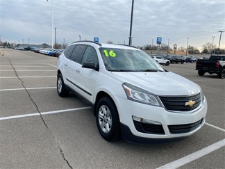 Used 2016 Chevrolet Traverse LS image 1