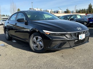New 2025 Hyundai Elantra SE image 1