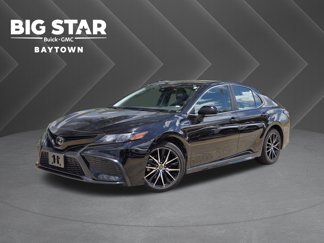 Used 2023 Toyota Camry SE image 1