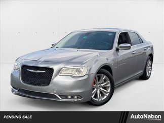 Used 2016 Chrysler 300 C image 1