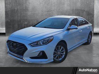 Used 2018 Hyundai Sonata SE image 1