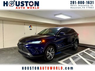 Used 2021 Toyota Venza LE image 1