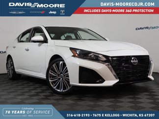 Used 2023 Nissan Altima 2.5 SL image 1