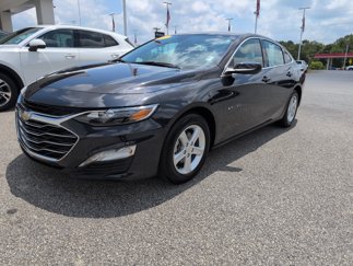 Used 2023 Chevrolet Malibu LT image 1