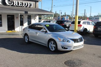 Used 2015 Nissan Altima 2.5 SV w/ Convenience Package image 1