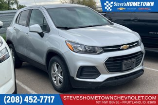 Used 2021 Chevrolet Trax LS w/ Tint and Cruise Package image 1