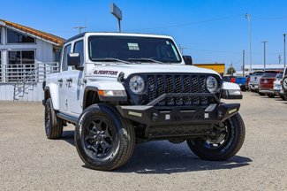 Used 2022 Jeep Gladiator Sport image 1